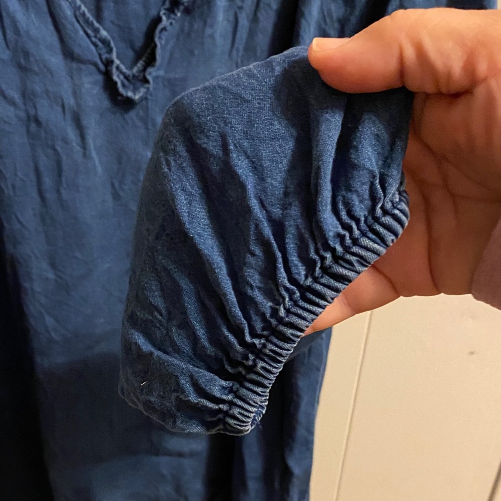 Women's Blue Ruffled Top - Picture 3 of 7